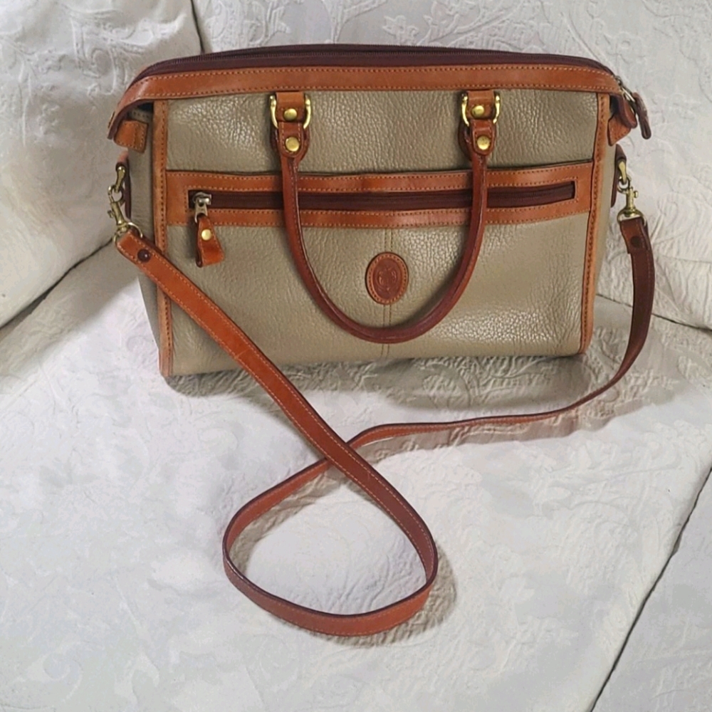 Vintage Liz Claiborne Leather Shoulder Bag